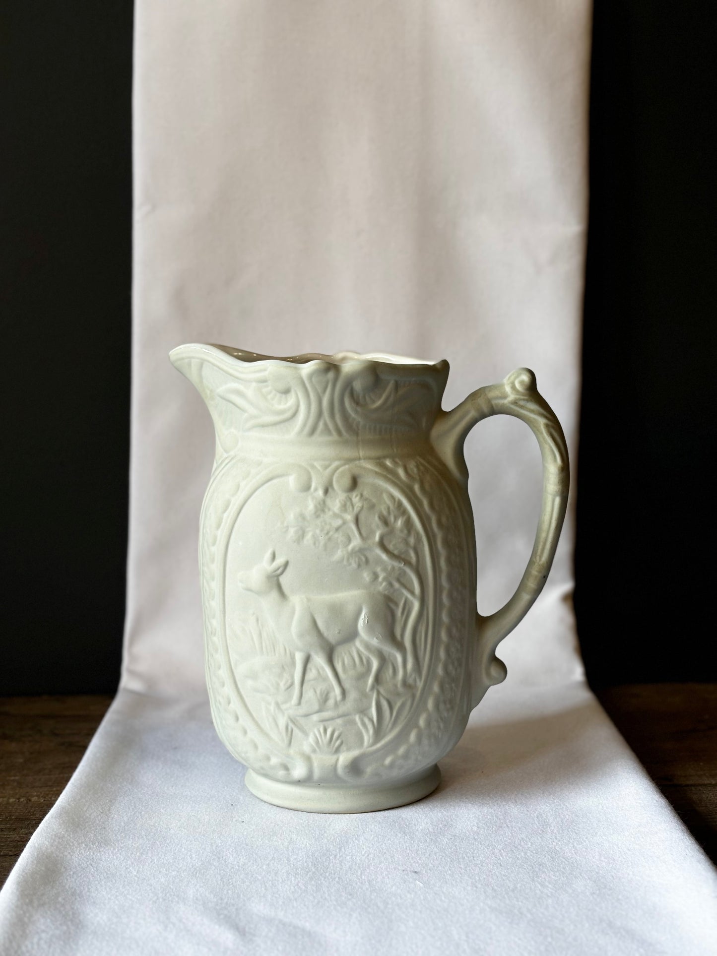 Pitcher Deer Model