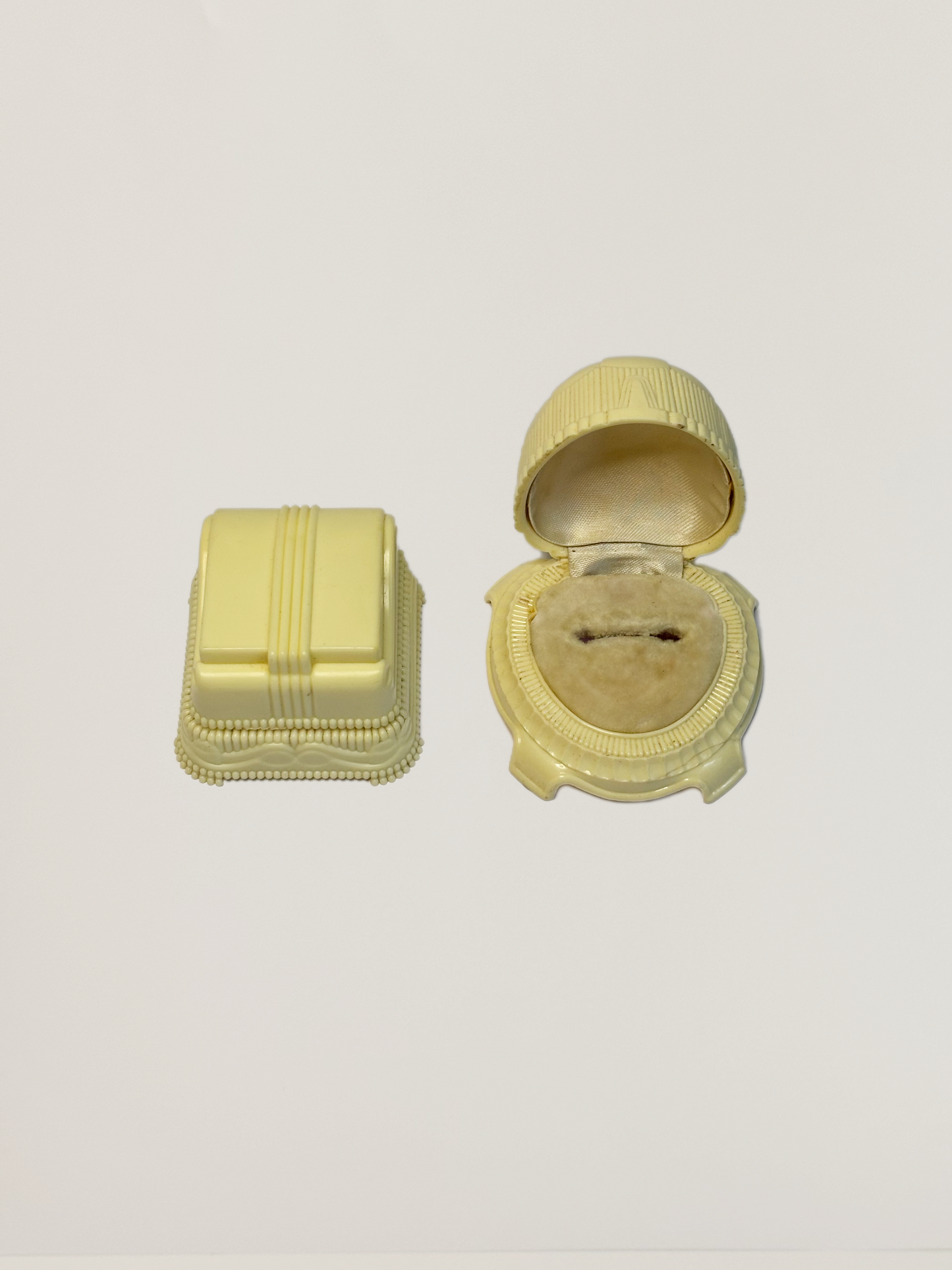 Bakelite Jewellery Box Small